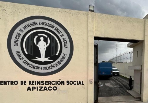Aseguran droga y celulares en operativo en el Cereso de Apizaco, Tlaxcala