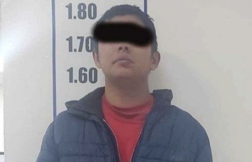 Escobedo: Hombre ataca a su esposa con cuchillo por celos, enfrenta cargos