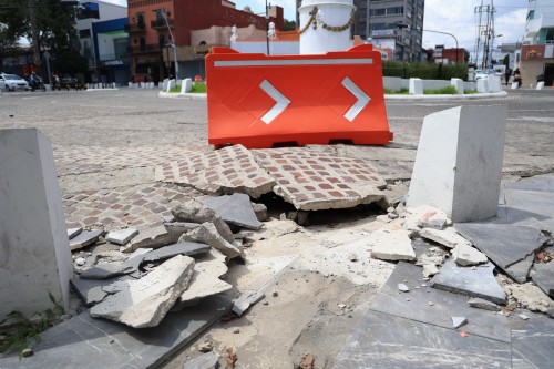 Exponen sobrecostos y fallas en remodelación de Avenida Juárez; empresas responsables deberán responder