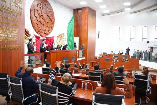 Tlaxcala aprueba nuevas sanciones para proteger a docentes y su integridad