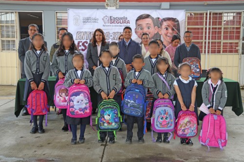 Omar Muñoz lleva el programa “Escuela Segura” a otras tres primarias de Cuautlancingo 