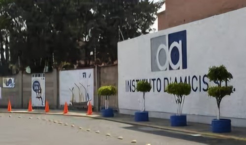 Instituto D’Amicis confirma salida de estudiante vinculado a proceso, tras inconformidad de padres de familia
