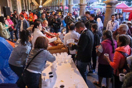 Con saldo blanco y participación de más de 3,000 artesanos concluye con éxito el Trueque Milenario en San Pedro Cholula