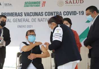 Inicia vacunación contra Covid-19 a personal médico de Tlaxcala: MM