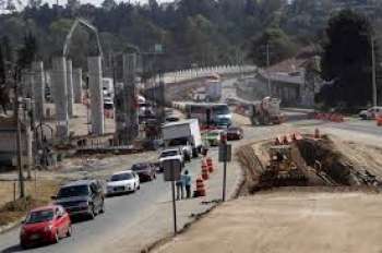 Anuncia SECODUVI cierre intermitente de la carretera Tlaxcala- Apizaco para colocar trabes en Ocotoxco
