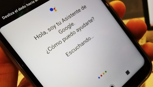 Google admite que su Asistente graba audio sin activar el comando de voz