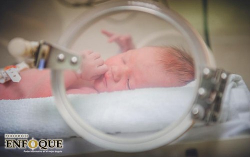 Nace la primera bebé del mundo con anticuerpos contra COVID-19