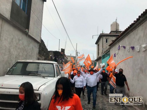 Enrique Meléndez Atenco reafirma cercano a la gente su compromiso con la sociedad