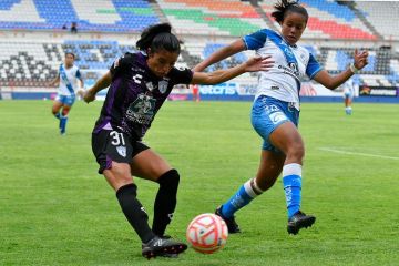 Puebla Femenil fue goleado por Pachuca en su debut 
