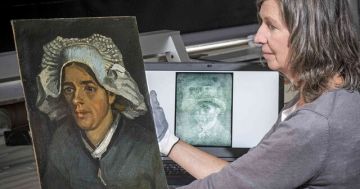 Encuentran autorretrato de Vincent Van Gogh escondido detrás de pintura