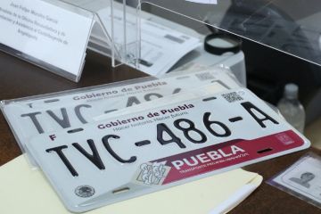 Este jueves finaliza el periodo del canje de placas en Puebla, aquí te recordamos los requisitos