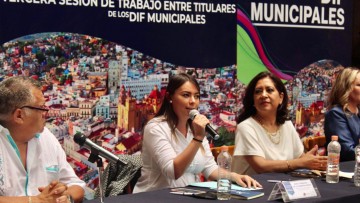 María de la Barreda presentó el proyecto “Casa Rosa” en la red nacional del DIF’s municipales