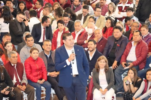 Reconoce Armenta aportaciones de la comunidad migrante a Puebla