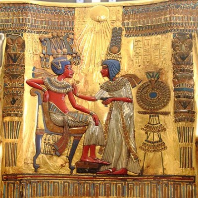 El faraón que quiso ser dios y dio forma al mito de los alienígenas en egipto