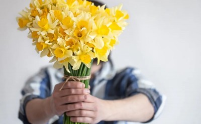 ¿Ya te regalaron tus flores amarillas? ¡Hoy es 21 de marzo!