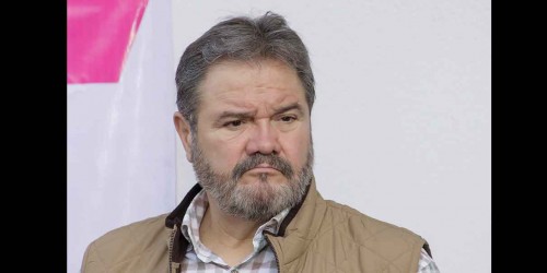 Escándalo en Cabildo de Puebla: Regidor Miguel Ángel Mantilla amenaza a colaborador de regidora morenista