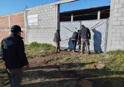 Catean inmueble en Santa Cruz Tlaxcala: albergaba vehículos robados de Puebla