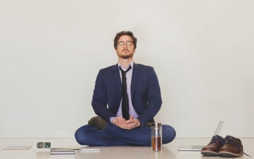 ¿No puedes meditar? Alimentación que te ayudará a conseguirlo