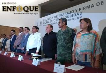 Promete Miguel Barbosa devolver el “espíritu provinciano” a Tehuacán 