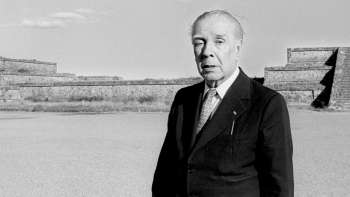 Poemas 'abrazarán' las calles de Argentina para conmemorar a Borges