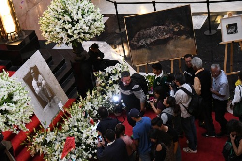 Miles celebran a Francisco Toledo en la Ciudad de México