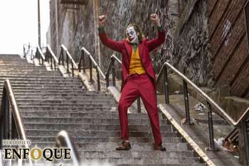 Las escaleras donde bailó el «joker» no dejan de atraer turistas