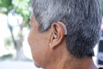 Mundo Tlatehui entrega 270 auxiliares auditivos