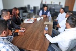 Omar Muñoz mantiene diálogo con mototaxistas tras manifestación