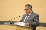 Elpidio Díaz cuestiona prácticas de motociclistas durante debate por la Ley Casco