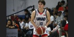 Foto: Cortesía Kevin De Alba durante entrenamiento de básquetbol con Tigres Blancos UMAD.