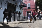 Despliegan operativo para impedir instalación de ambulantes en corredor 5 de Mayo de Puebla