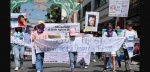 Familias y colectivos durante marcha por personas desaparecidas.