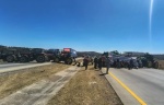 Bloquean Arco Norte en Tlaxcala: campesinos exigen compra justa de maíz y respuesta federal