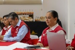 Delegada de la Cruz Roja Tlaxcala durante una campaña preventiva.