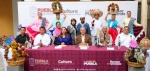 Foto: Cortesía Danzantes y representantes internacionales en el Festival Internacional de las Etnias en Atlixco.