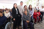 Foto: Cortesía Entrega de sillas de ruedas a personas con discapacidad en Tlaxcala.