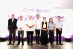 Foto: Cortesía Carlos López Suárez durante actividades en Oaxaca