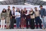 Entrega de tarjetas del programa Jóvenes Construyendo el Futuro a jóvenes de Tlaxcala.
