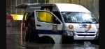 Foto: Cortesía Combi atrapada en una inundación