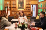 Foto: Cortesía Lorena Cuéllar en reunión de trabajo con autoridades municipales