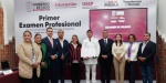 José Antonio Figueroa durante su examen profesional en la USEP.
