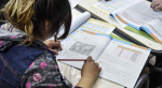 Estudiantes mexicanos durante una clase escolar.